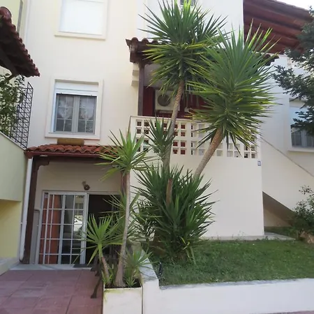 Thessaloniki Airport & Mall Cosmos Apartment